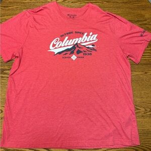 Columbia Men's Pink Graphic Tee